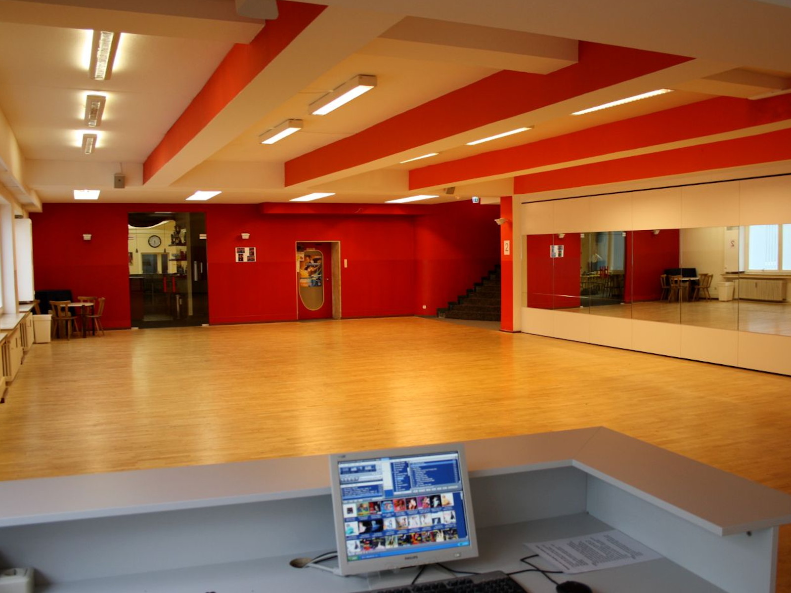 Saal 2 mit Musikpult